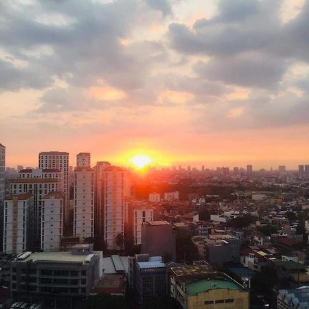 Ronz Deca Hills Lejlighedshotel Mandaluyong Eksteriør billede
