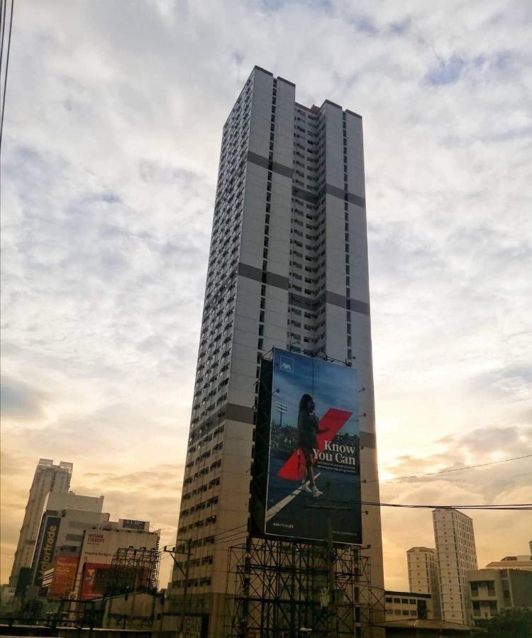 Ronz Deca Hills Lejlighedshotel Mandaluyong Eksteriør billede
